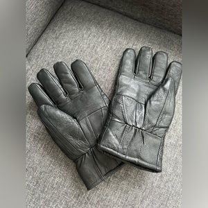 Black Leather Winter Gloves with Fleece Lining